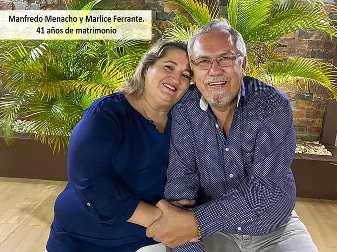 Decano de Jurídicas de la UARM y su esposa cumplen 41 años de casados.