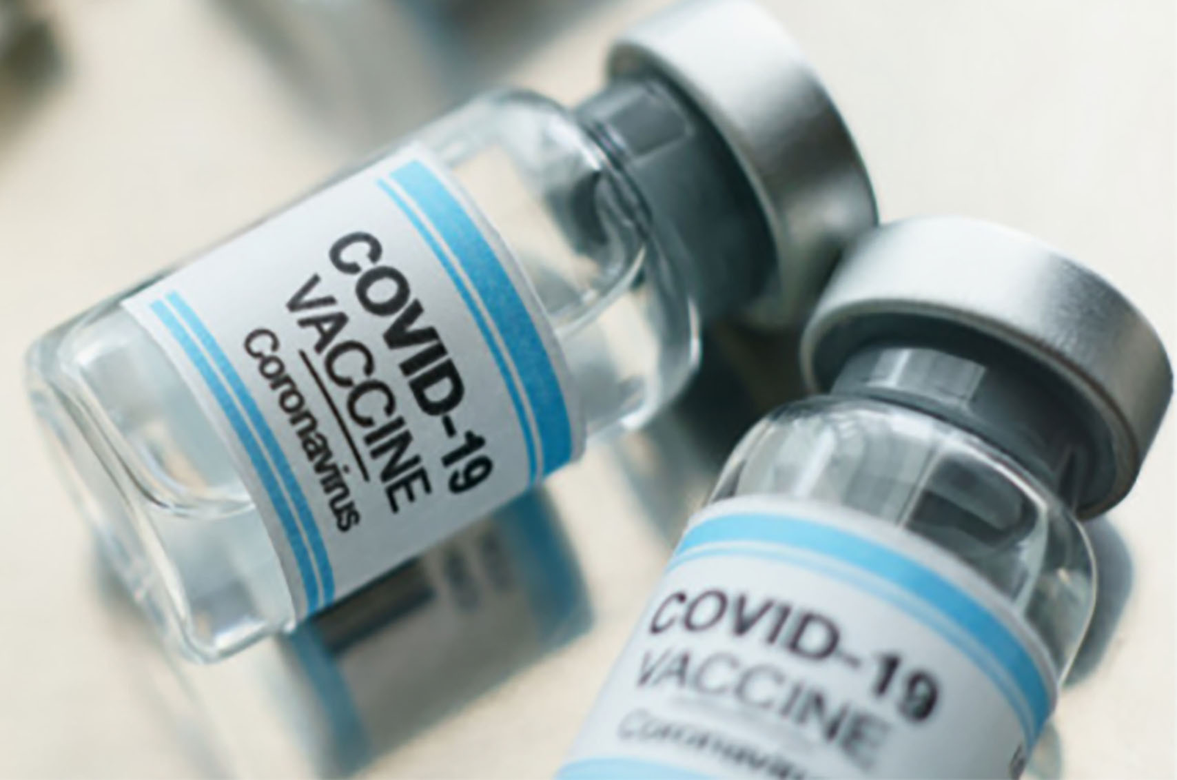AstraZeneca pone en pausa las pruebas de vacuna por posibles efectos adversos