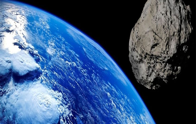 Tres asteroides “potencialmente peligrosos” se acercan a la Tierra