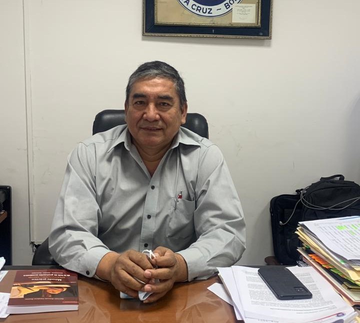 Espinoza: “Hemos pedido postergación del proceso electoral, no de la fecha”
