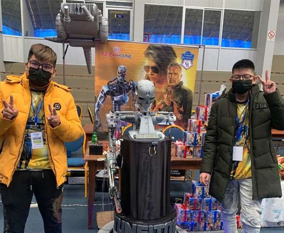 Estudiantes cruceños logran clasificación internacional en concurso nacional de robótica